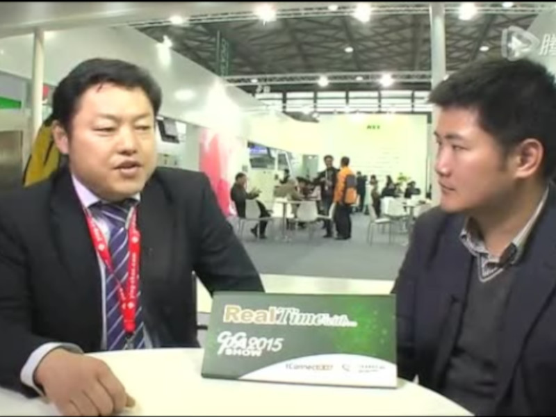 深圳電子展上劉總接受《印刷電路信息》記者采訪